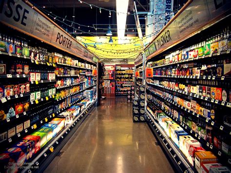 Grocery Store .